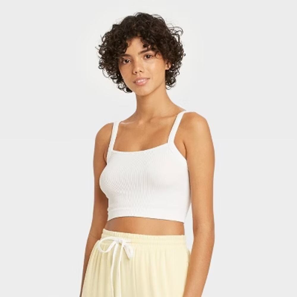 Colsie White Ribbed Knit Seamless Brami Crop Tank Top Women's Size Medium